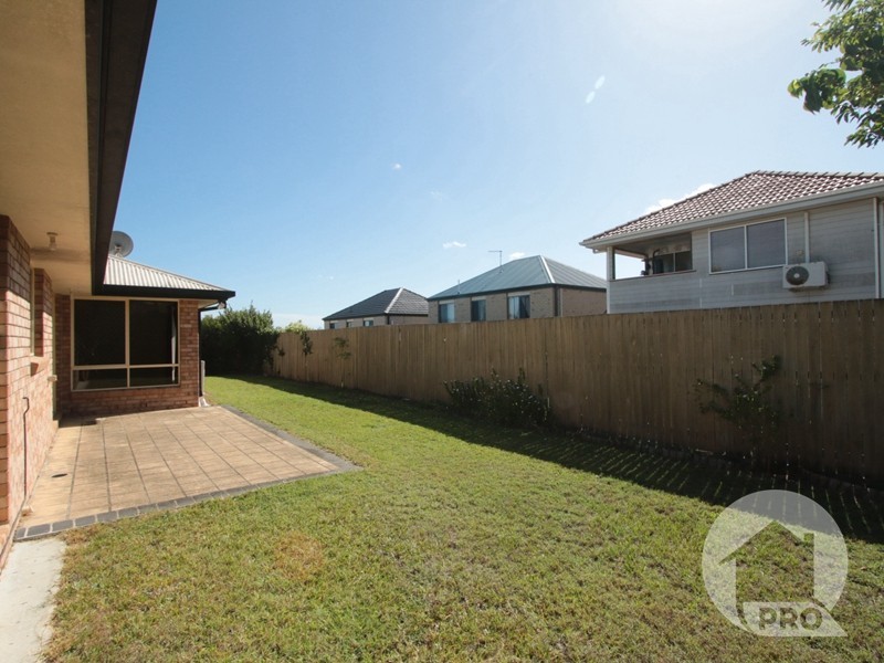 25 Robinson Crescent, Runcorn QLD 4113
