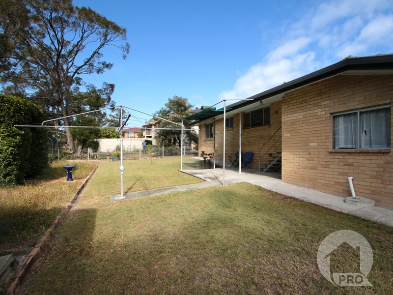 3 Peringa Street, Coopers Plains QLD 4108