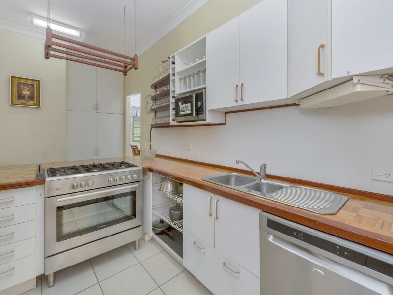 69 Dyson Avenue, Sunnybank QLD 4109