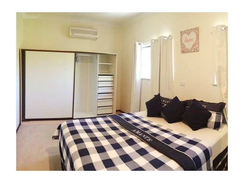 69 Dyson Avenue, Sunnybank QLD 4109