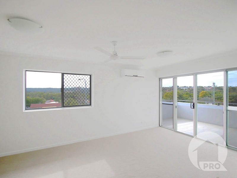 308/26 Macgroarty Street, Coopers Plains QLD 4108