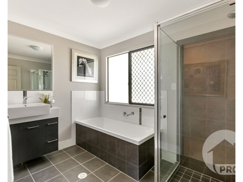 376 Newnham Road, Upper Mount Gravatt QLD 4122