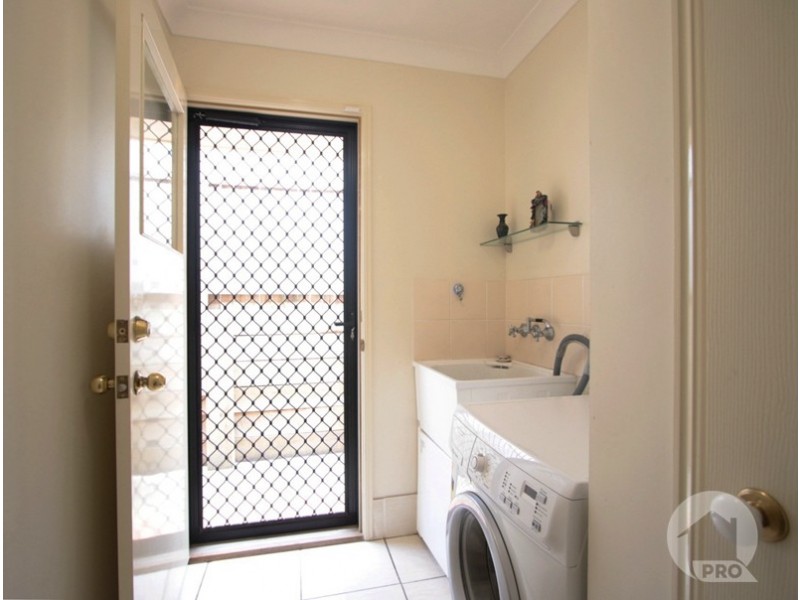 31 Grand South Circuit, Springfield Lakes QLD 4300