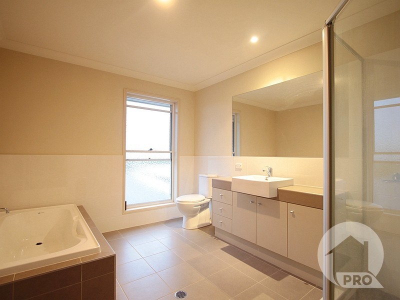 62 High Street, Mount Gravatt QLD 4122