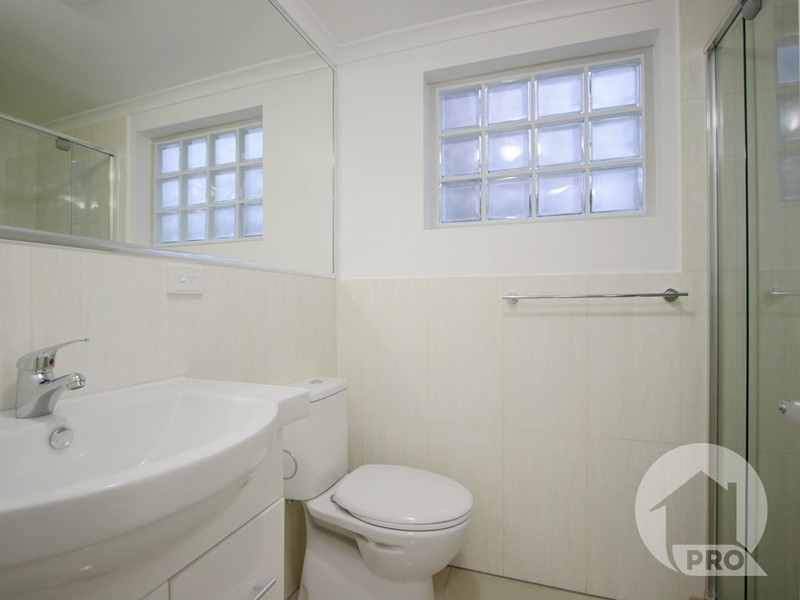 2/1021 Boundary Road, Coopers Plains QLD 4108