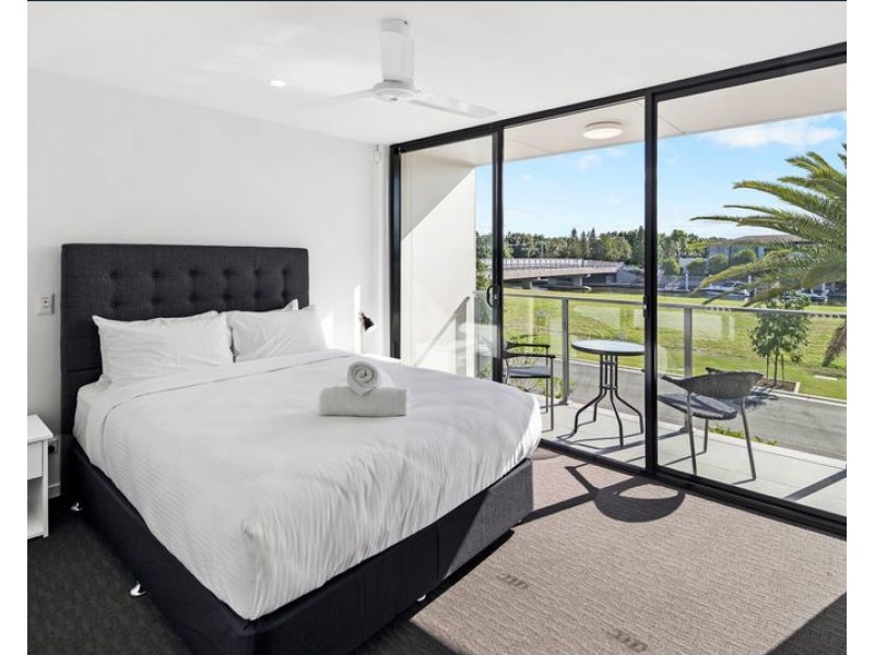 5108/52 Harbourview Drive, Hope Island QLD 4212