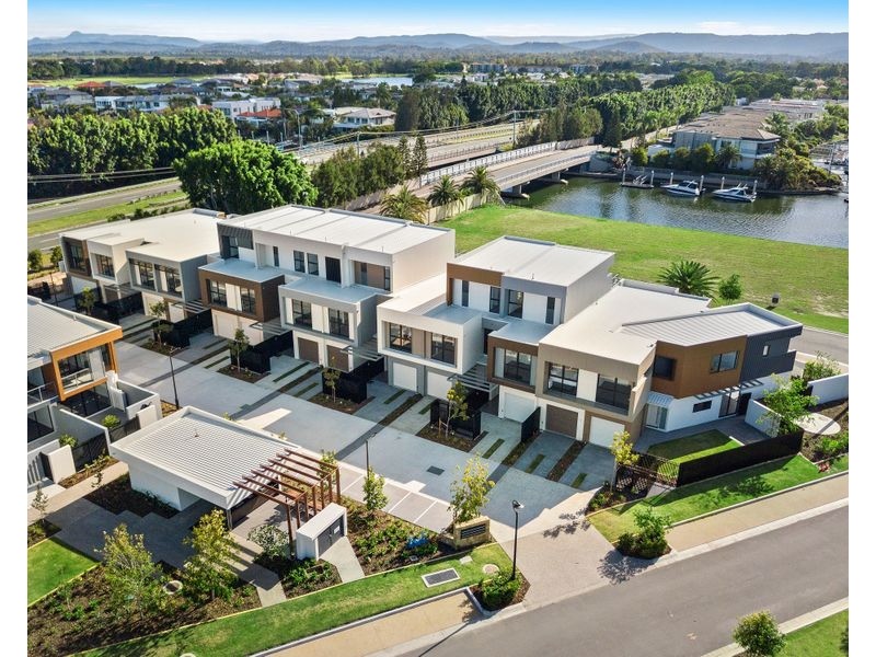 5108/52 Harbourview Drive, Hope Island QLD 4212
