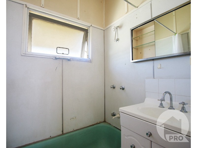 164 Nyleta Street, Coopers Plains QLD 4108