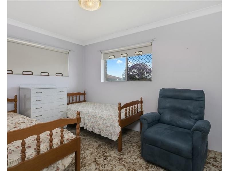 25 Chadford Street, Macgregor QLD 4109