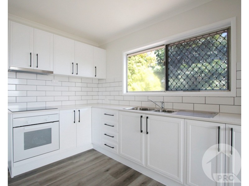 12 Burke Street, Woodridge QLD 4114