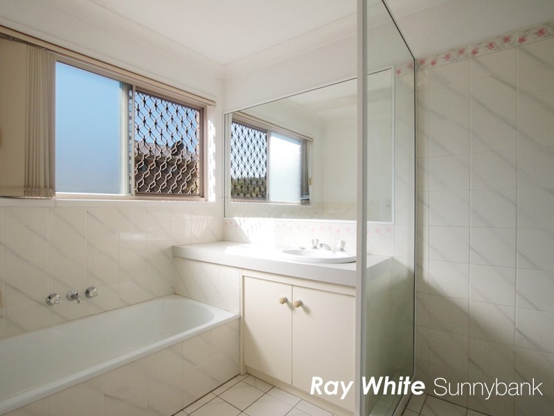 6 Monford Place, Calamvale QLD 4116
