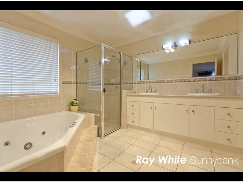 5 The Grove, Underwood QLD 4119