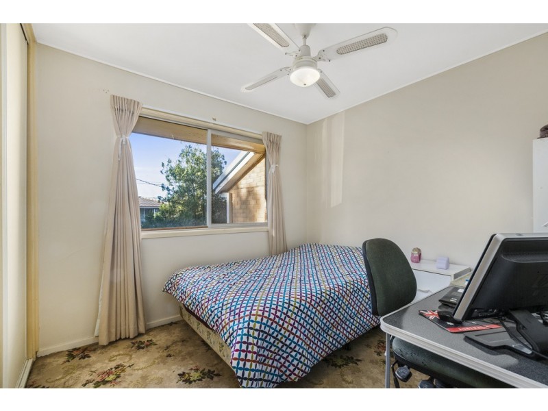 19 Angelina Street, Macgregor QLD 4109