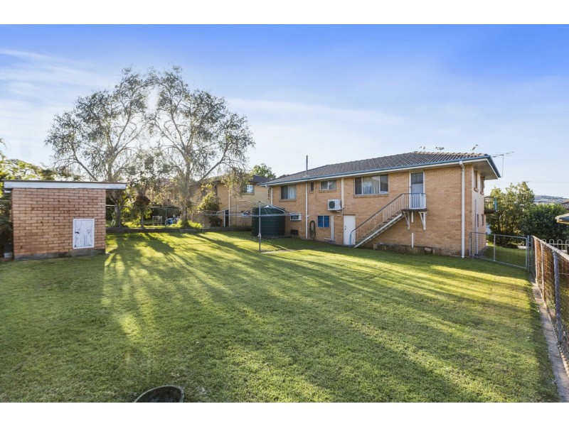 19 Angelina Street, Macgregor QLD 4109