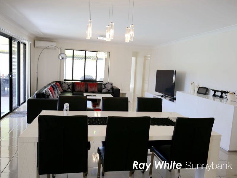 14 Yering Place, Wynnum West QLD 4178