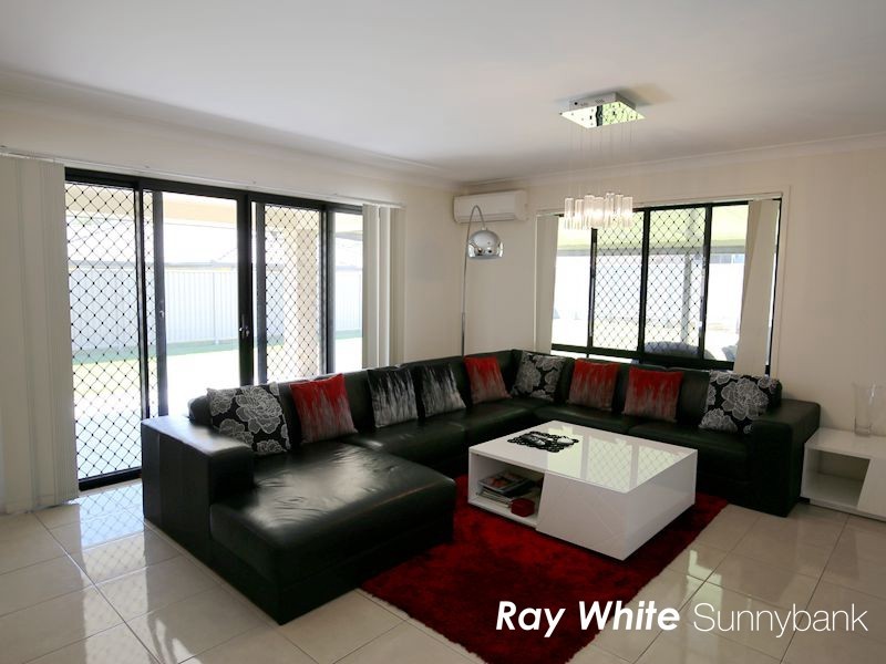 14 Yering Place, Wynnum West QLD 4178