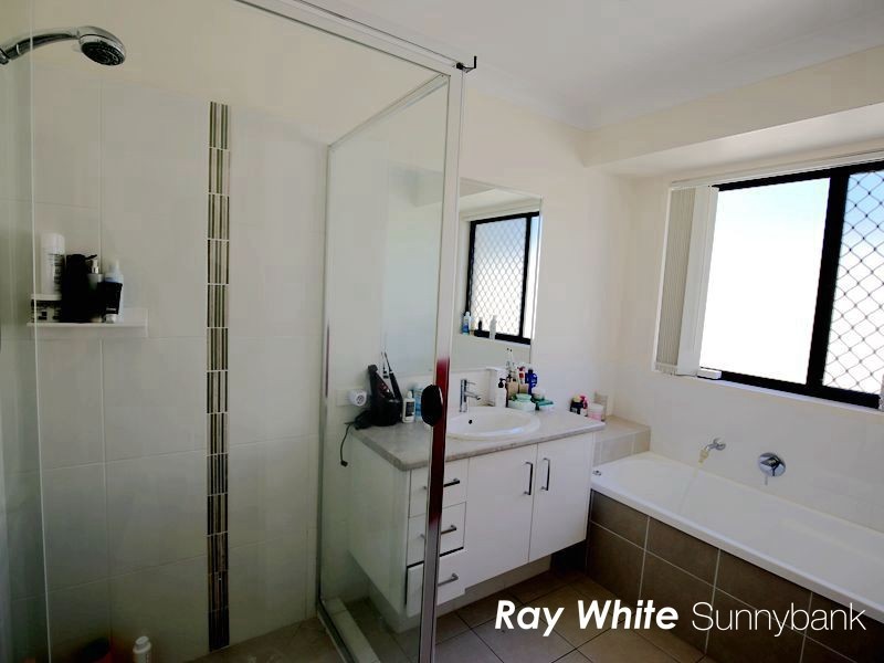 14 Yering Place, Wynnum West QLD 4178