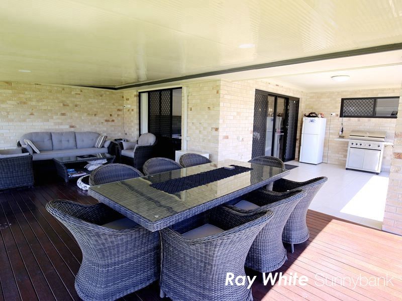 14 Yering Place, Wynnum West QLD 4178