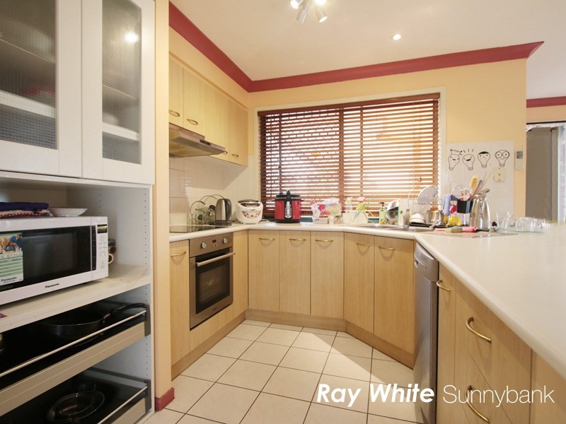 32 Richmond Street, Calamvale QLD 4116