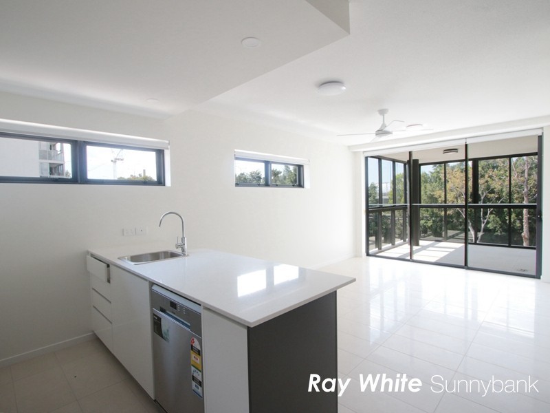 204/37 Regent Street, Woolloongabba QLD 4102