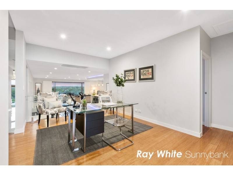 13 Wisteria Place, Calamvale QLD 4116