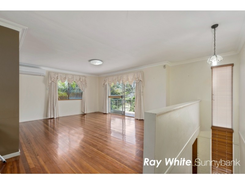 109 Granadilla Street, Macgregor QLD 4109