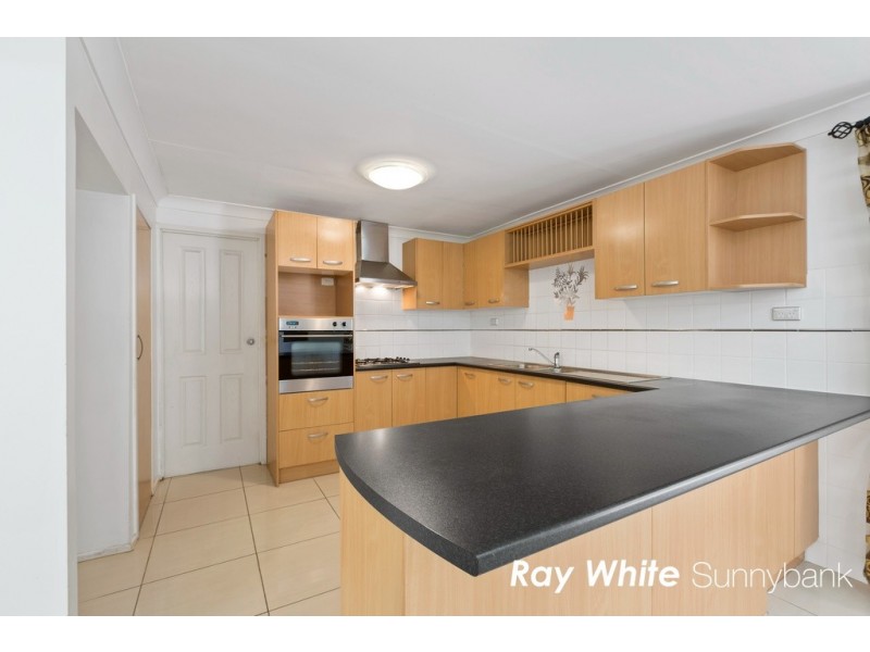 109 Granadilla Street, Macgregor QLD 4109