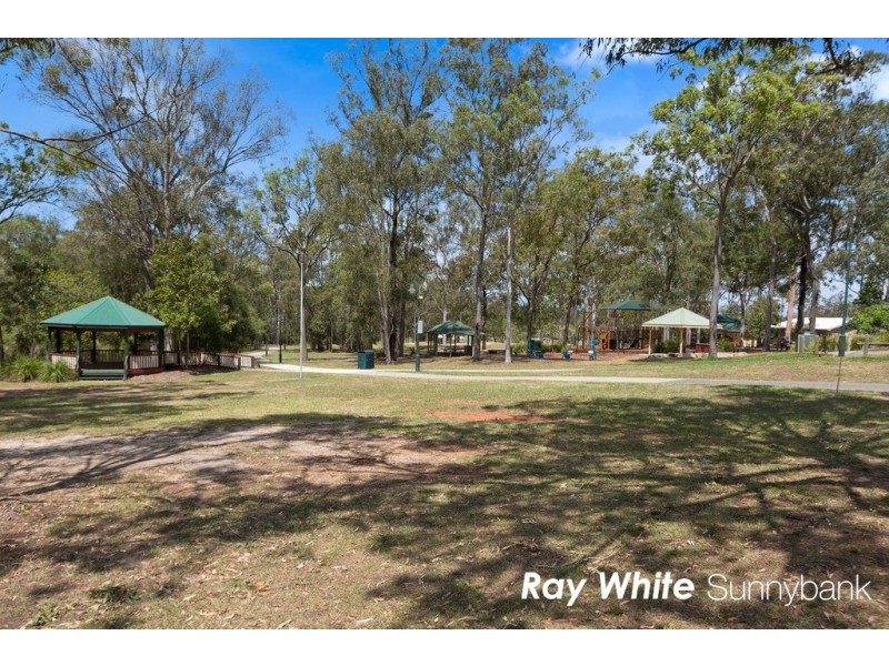 109 Granadilla Street, Macgregor QLD 4109