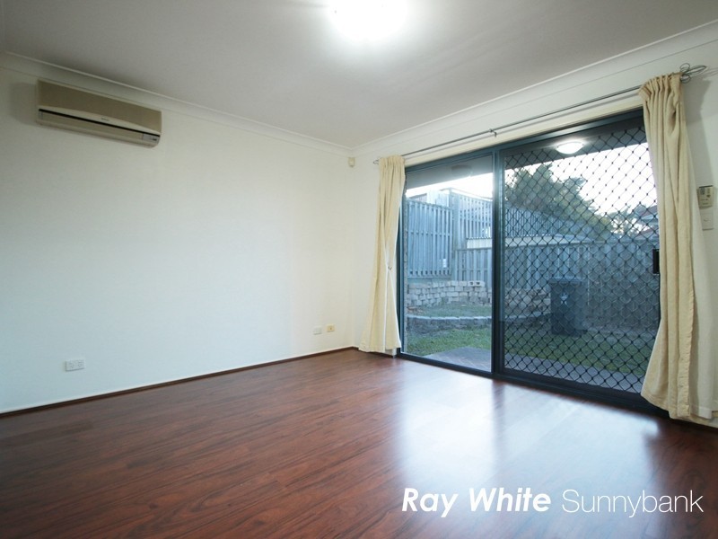 11 Livingstone Place, Kuraby QLD 4112