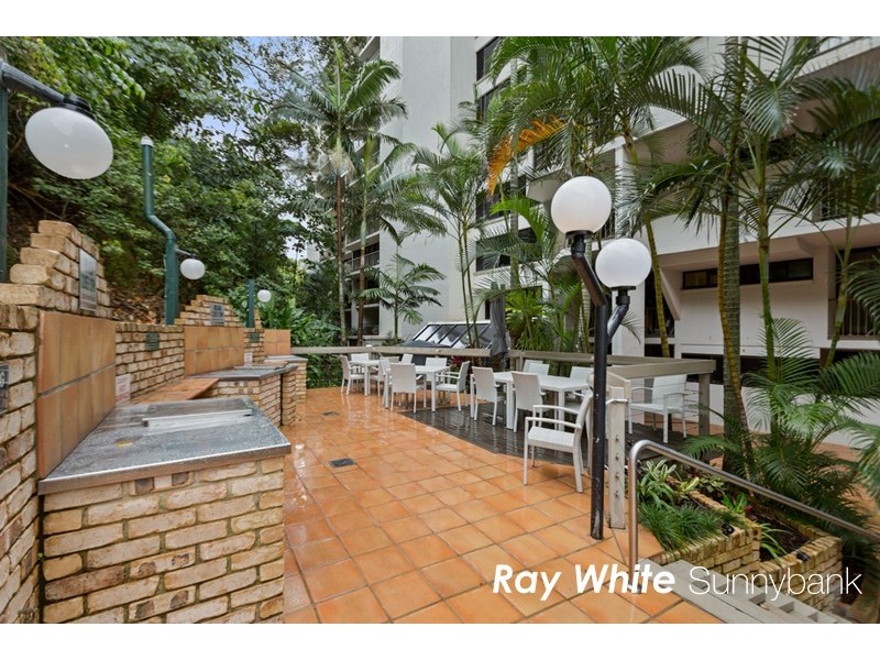 5F/828 Pacific Parade, Currumbin QLD 4223