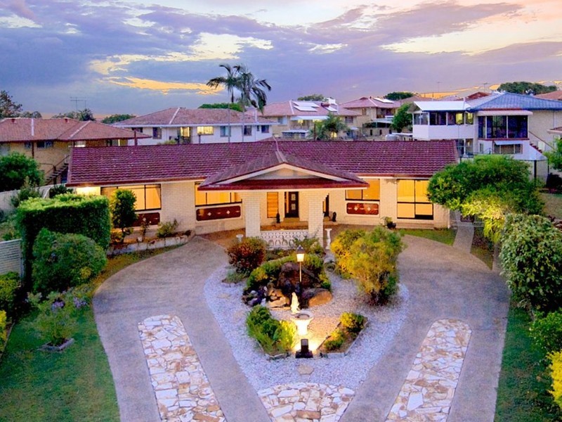 5 Iberis Street, Macgregor QLD 4109
