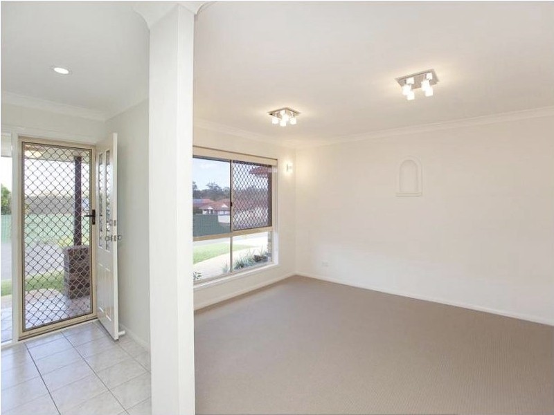 6 Cedarbird Court, Wishart QLD 4122