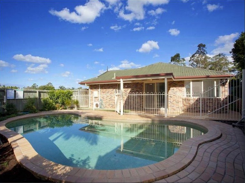 6 Cedarbird Court, Wishart QLD 4122