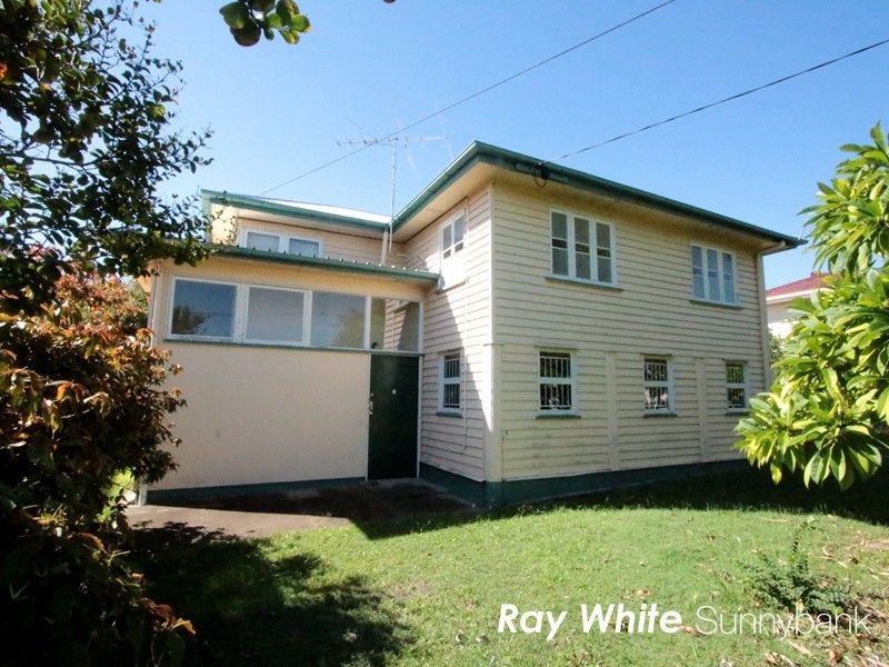 64 Nyleta Street, Coopers Plains QLD 4108