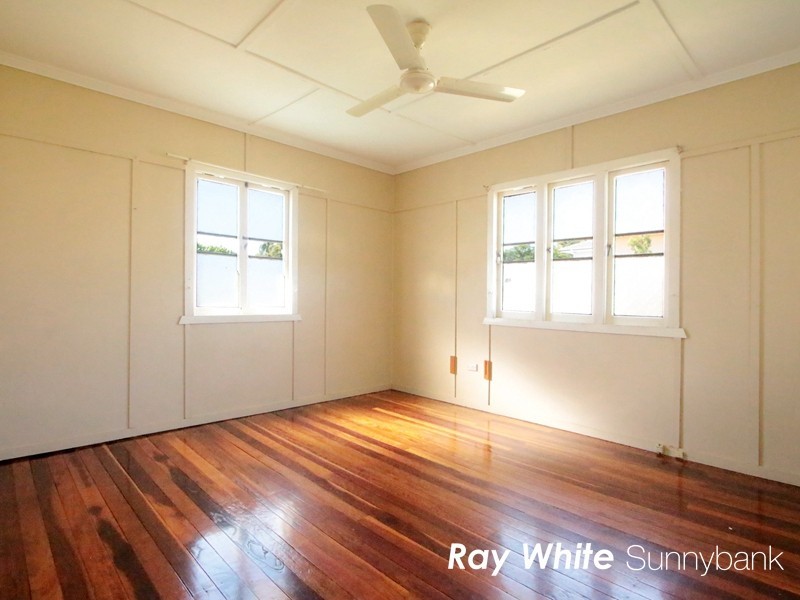 64 Nyleta Street, Coopers Plains QLD 4108