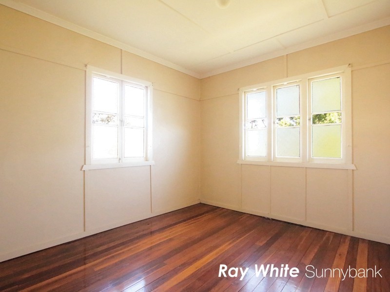 64 Nyleta Street, Coopers Plains QLD 4108