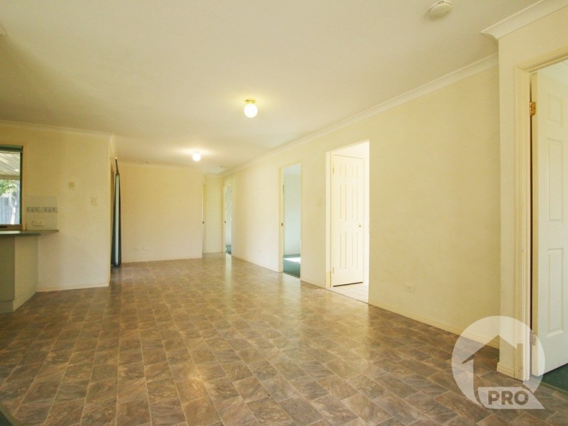 20 Park Close, Hillcrest QLD 4118
