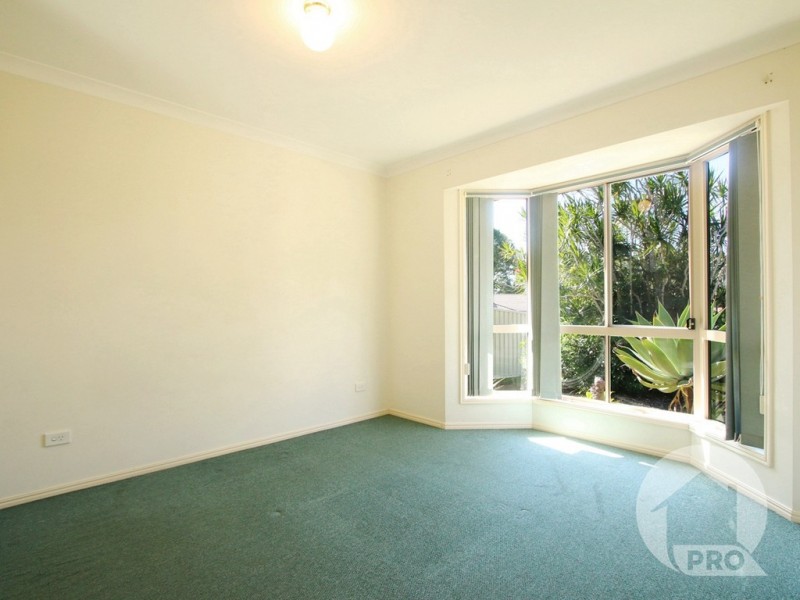 20 Park Close, Hillcrest QLD 4118