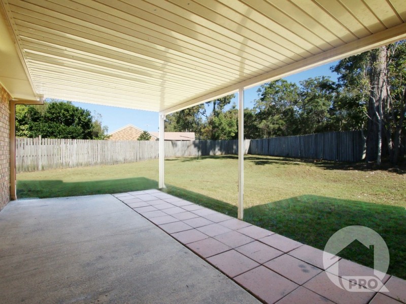 20 Park Close, Hillcrest QLD 4118