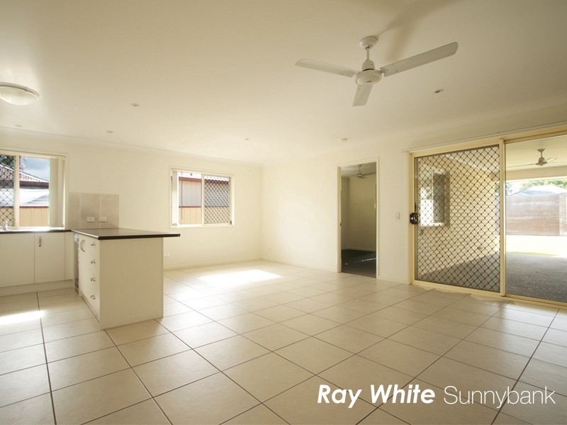 14 Bovey Street, Coopers Plains QLD 4108