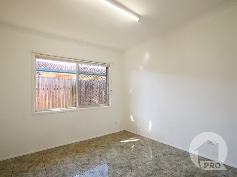 75 Padstow Road, Eight Mile Plains QLD 4113