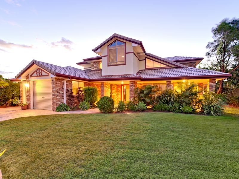 8 Poplar Cl, Calamvale QLD 4116