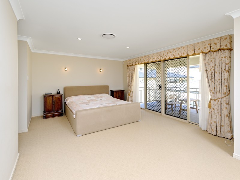 2 Ruby Close, Eight Mile Plains QLD 4113