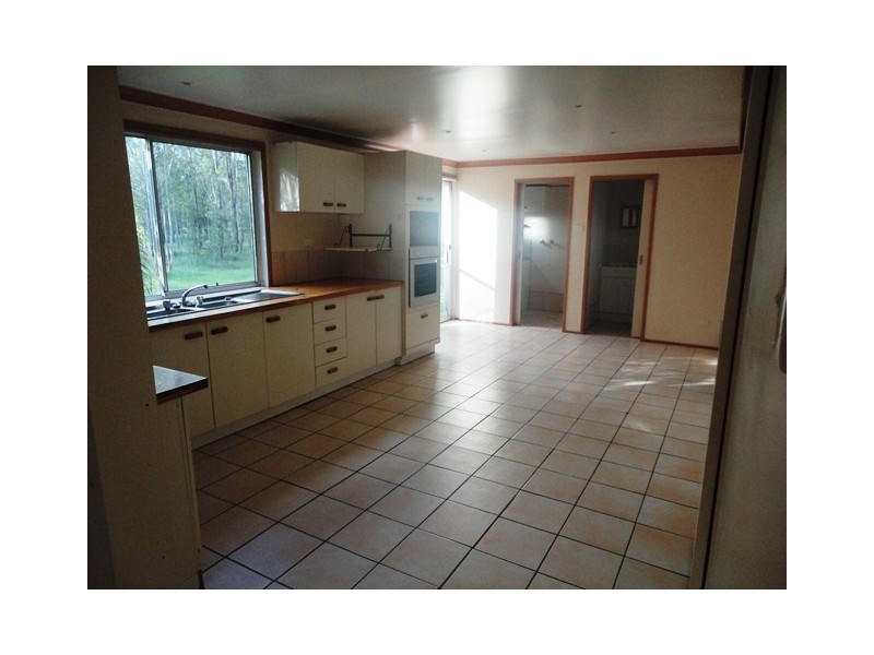 1767 Chambers Flat Road, Munruben QLD 4125