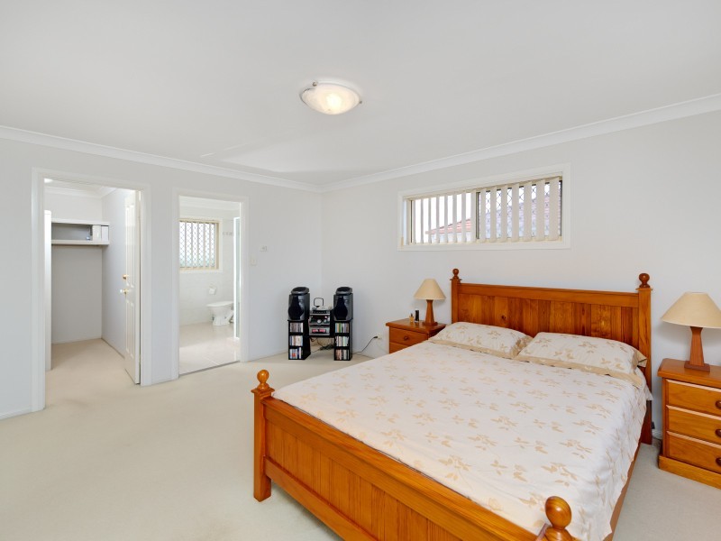 165 Lancaster Circuit, Stretton QLD 4116