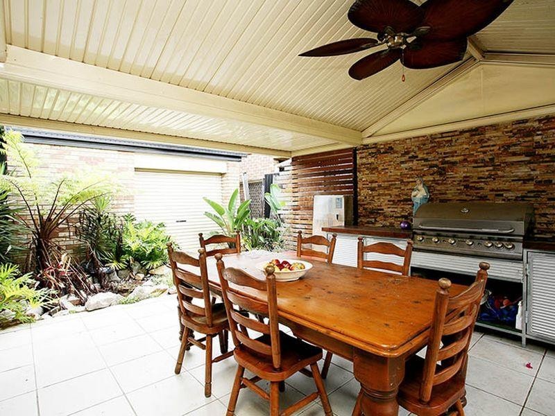 20 Cowper Place, Coopers Plains QLD 4108