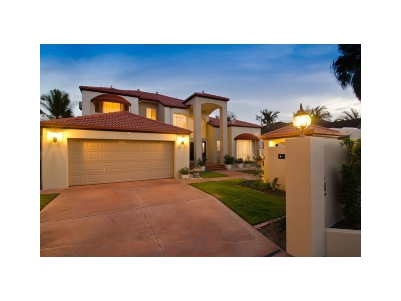 18 Kuranda Drive, Robina QLD 4226