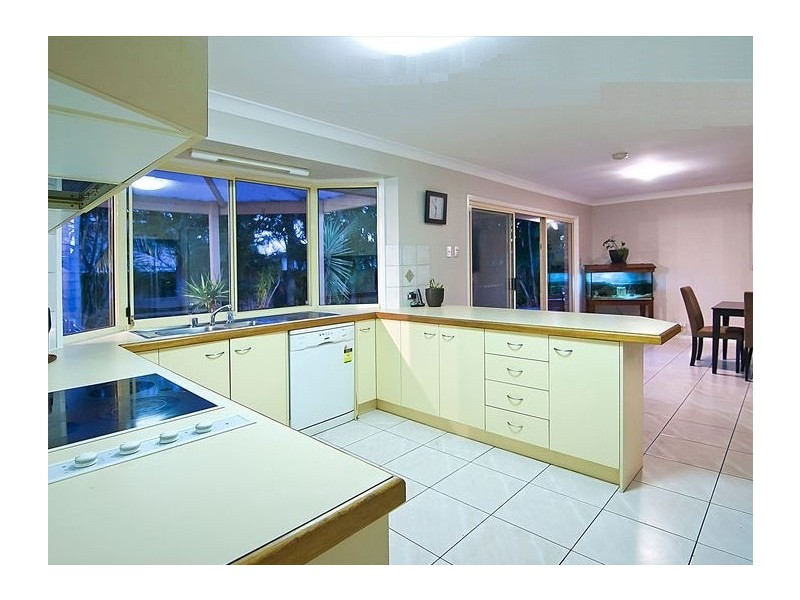 147 Kameruka Street, Calamvale QLD 4116