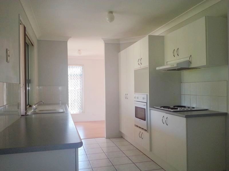 11 Perkins St, Calamvale QLD 4116