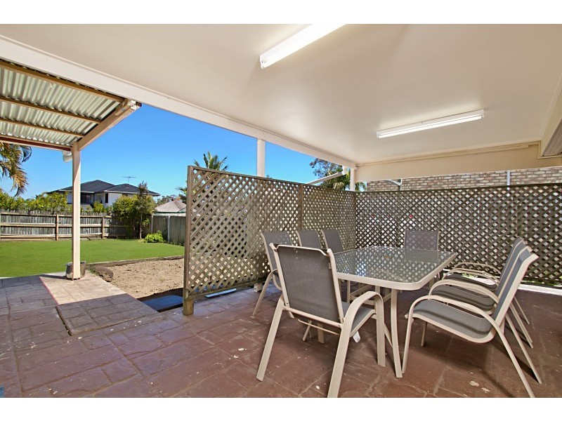 60 Casuarina Crescent, Calamvale QLD 4116